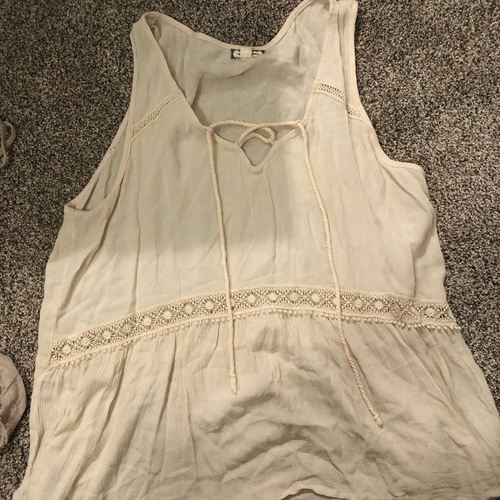 nude/ cream summer T-shirts + tanks